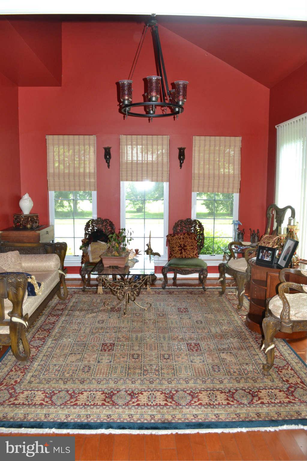 SOUTH RIDING - Residential Lease