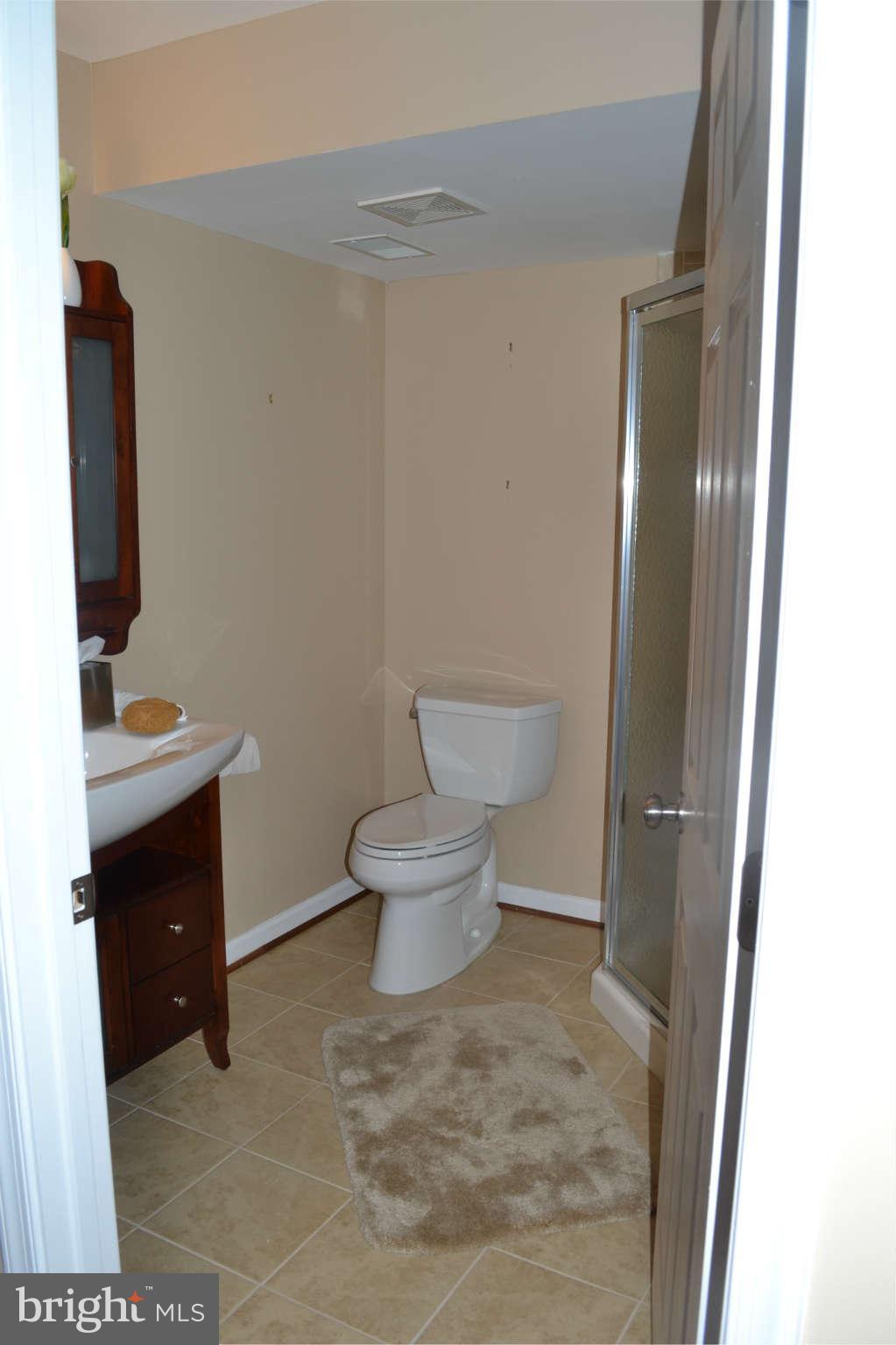 SOUTH RIDING - Residential Lease