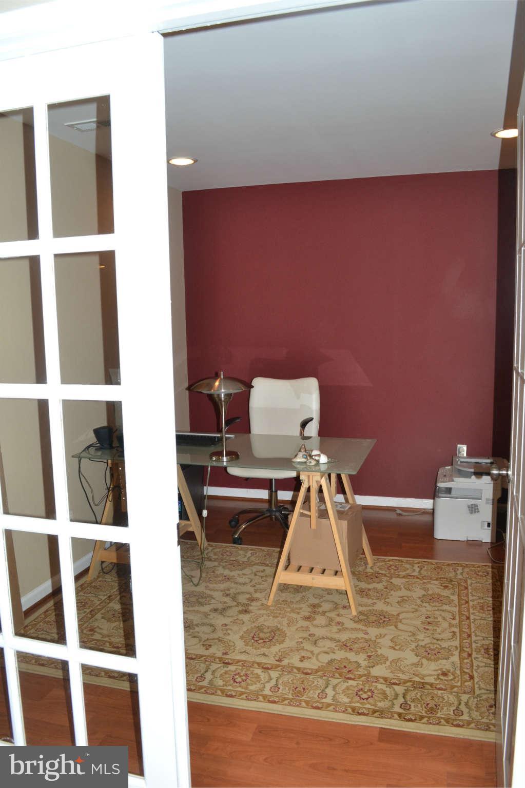 SOUTH RIDING - Residential Lease