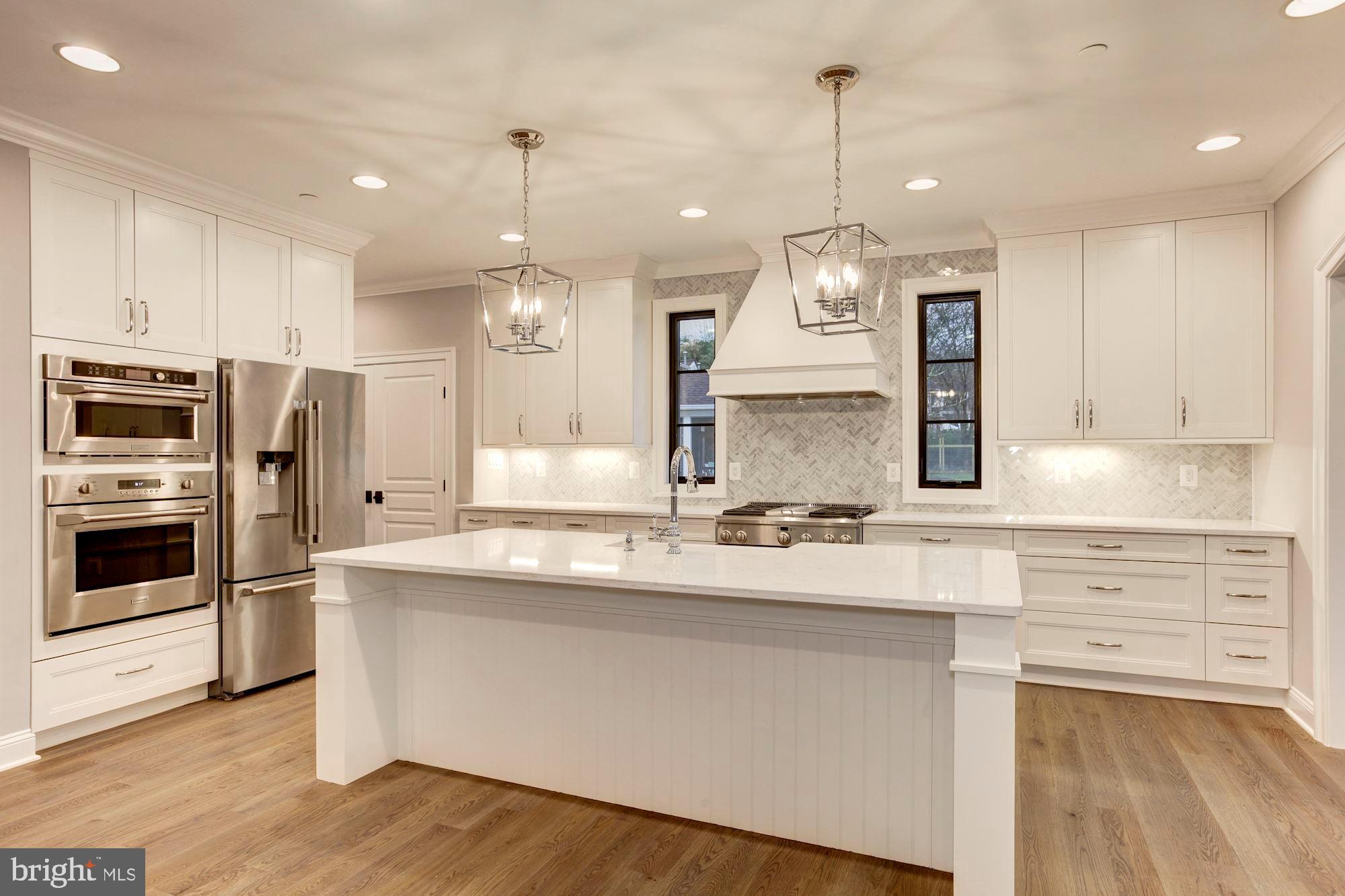 LYBROOK - Residential