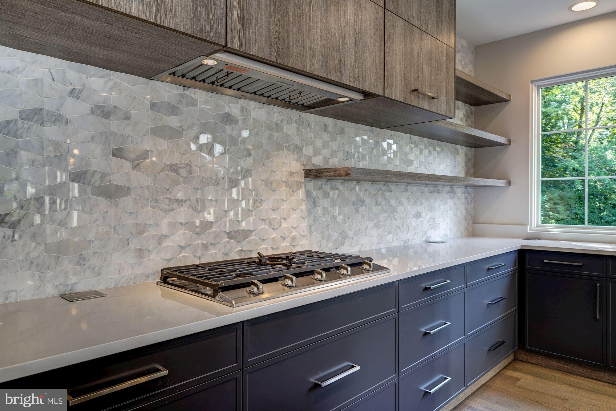 LYBROOK - Residential