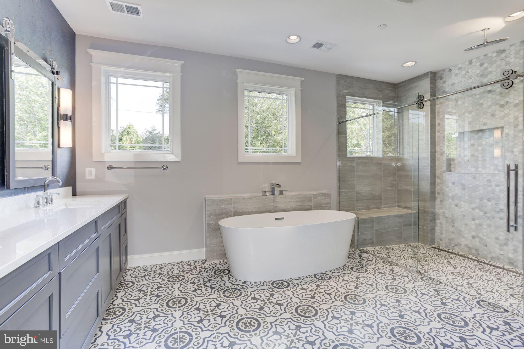 LYBROOK - Residential