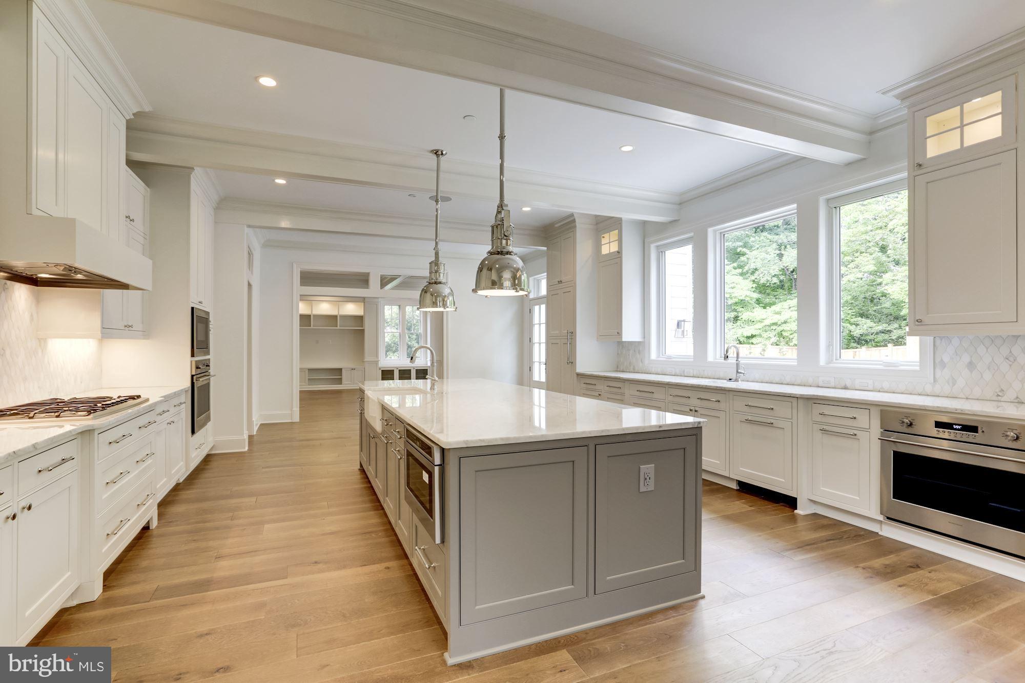 LYBROOK - Residential