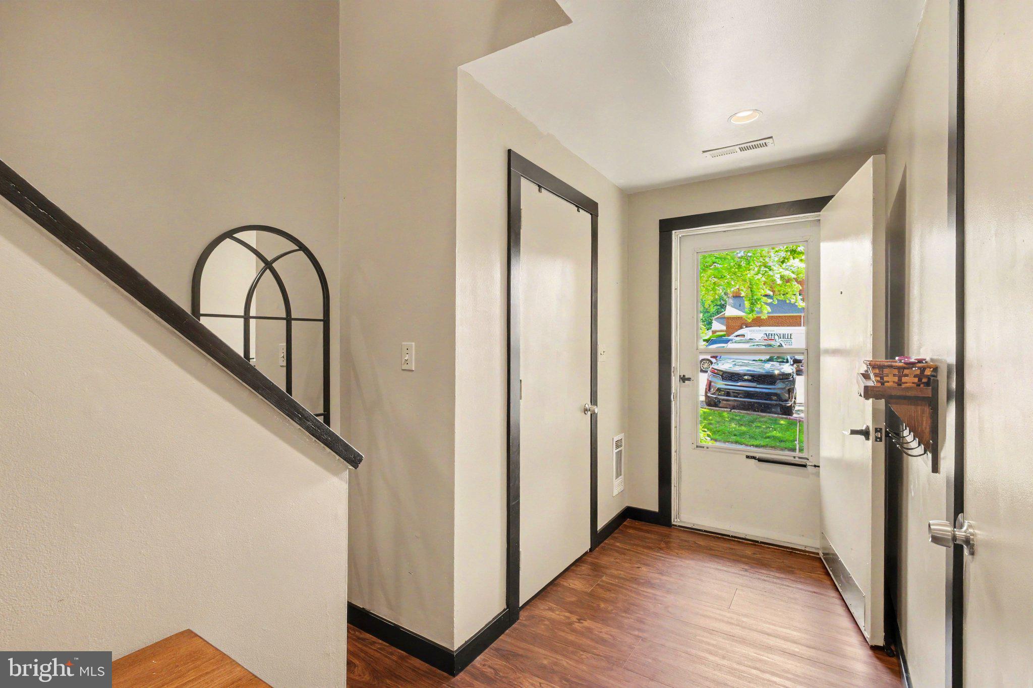 25 BEECHTREE LANE