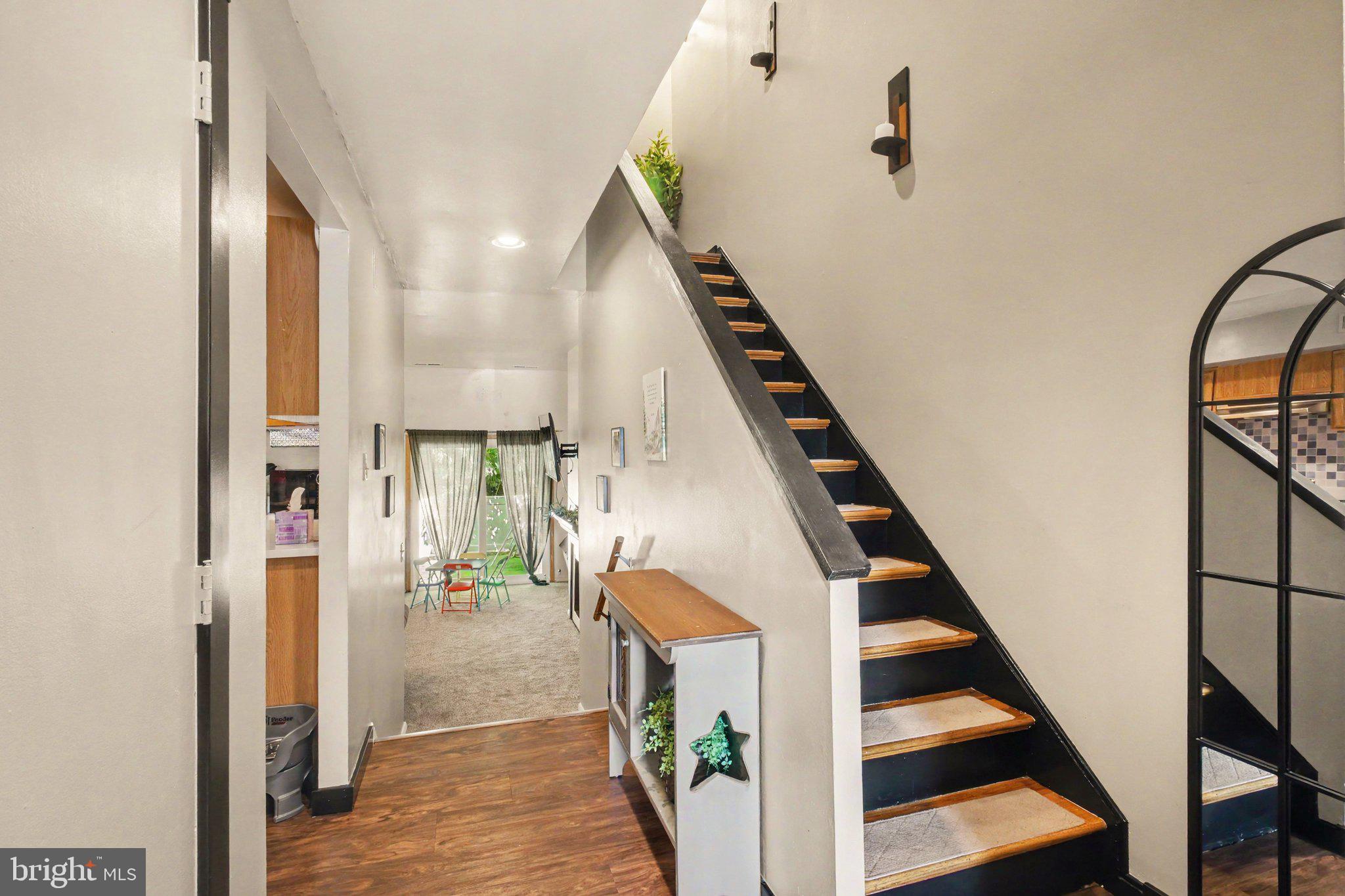 25 BEECHTREE LANE