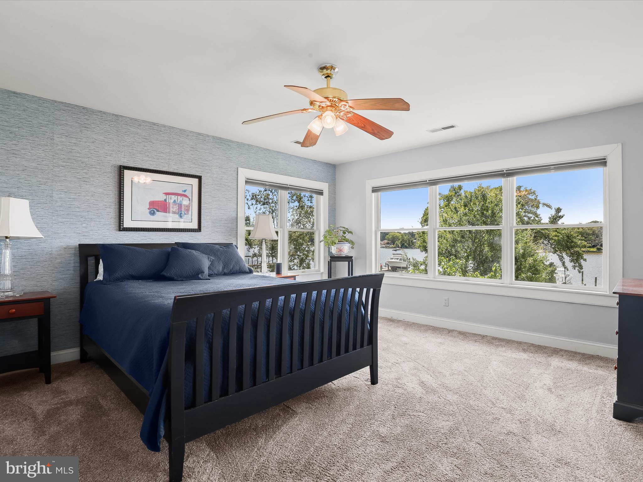 SENECA PARK BEACH - Residential