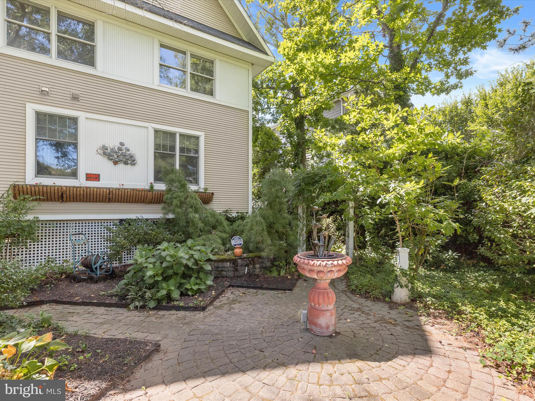 SENECA PARK BEACH - Residential