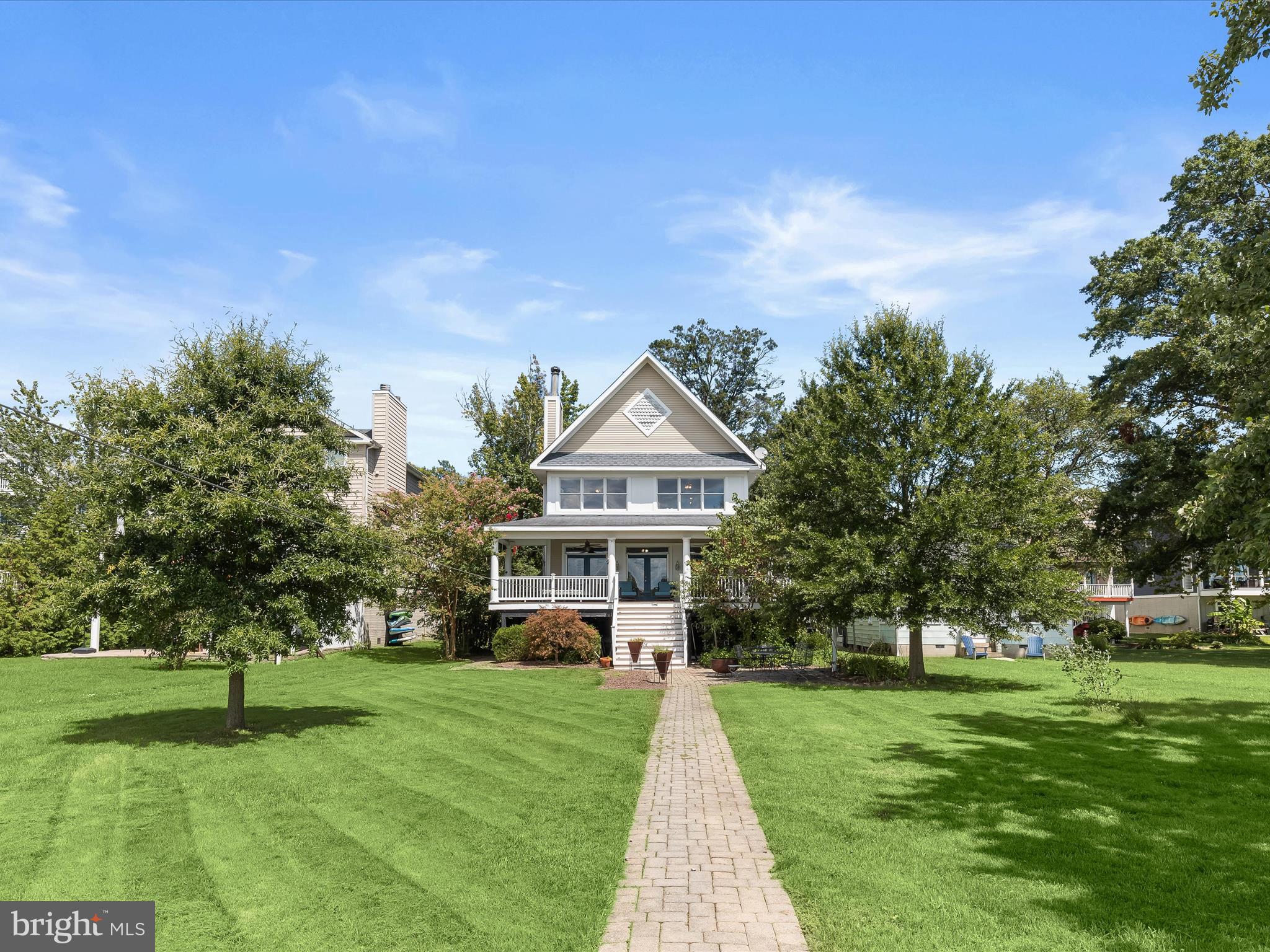 SENECA PARK BEACH - Residential