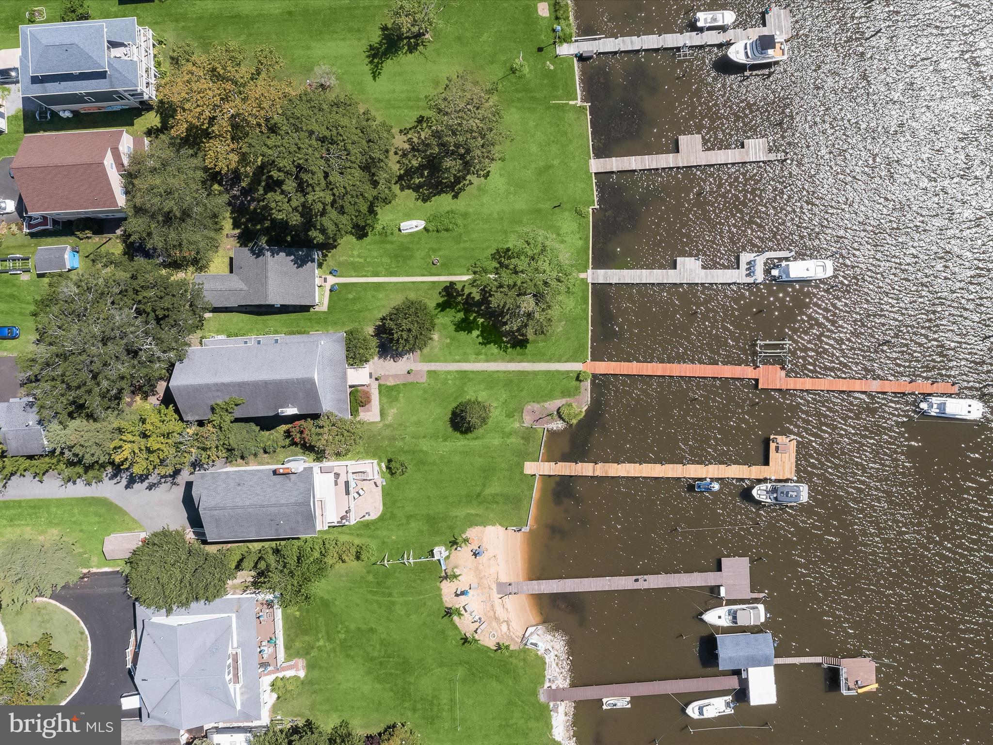 SENECA PARK BEACH - Residential