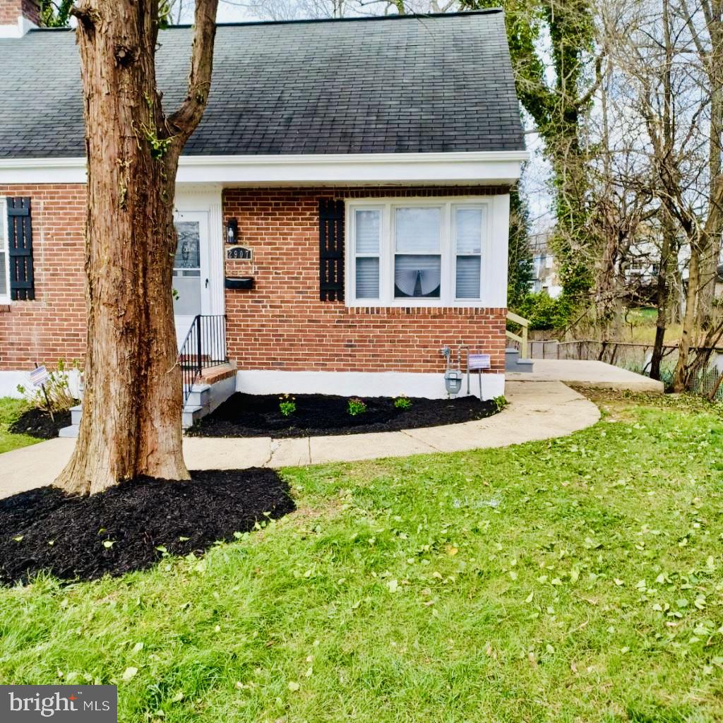 WINDSOR HILLS - Residential