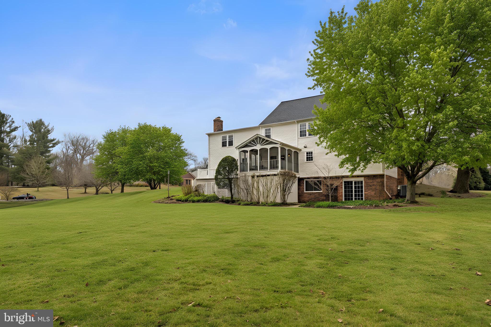 COLVIN RUN ESTATES - Residential