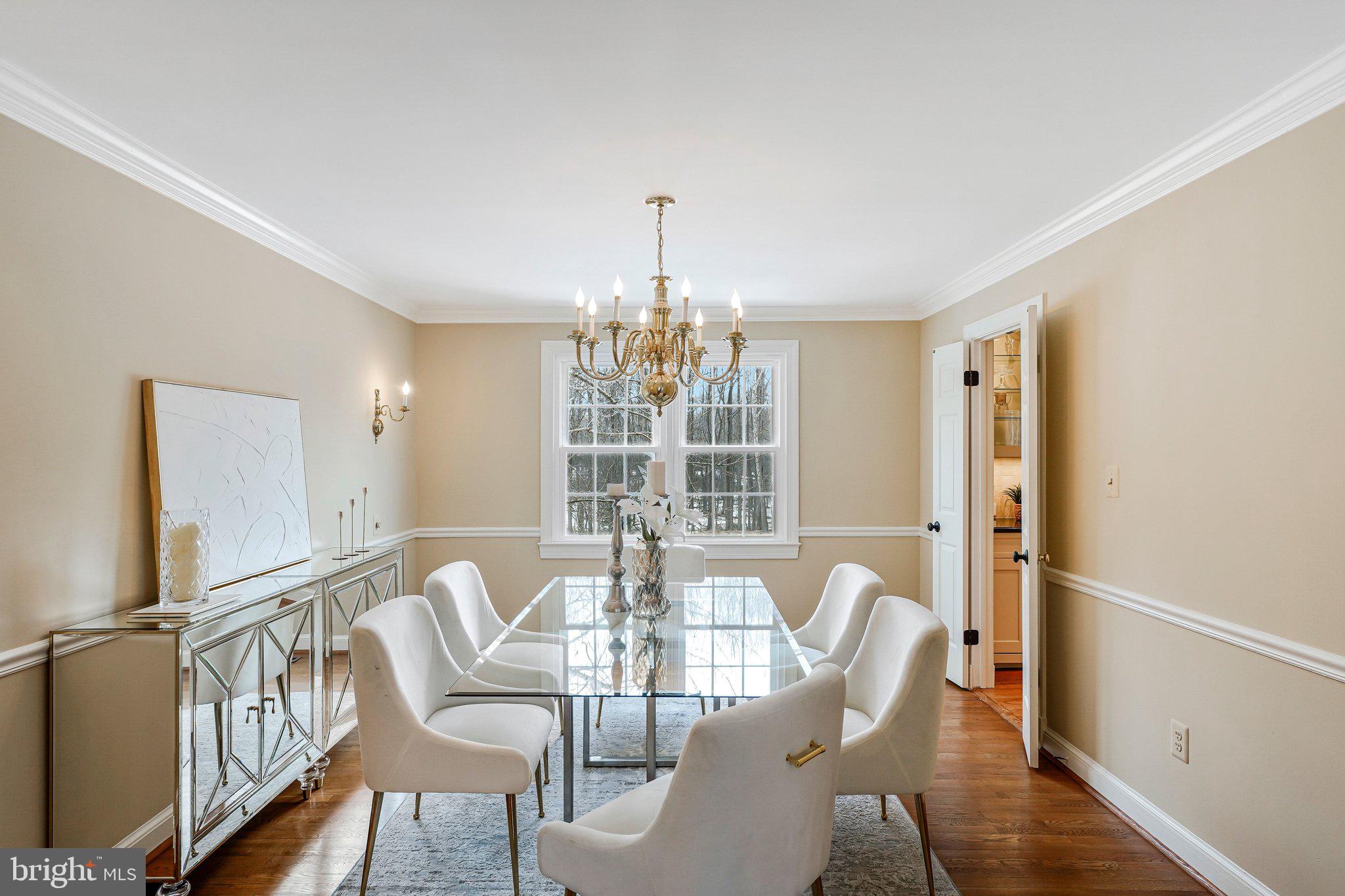 COLVIN RUN ESTATES - Residential