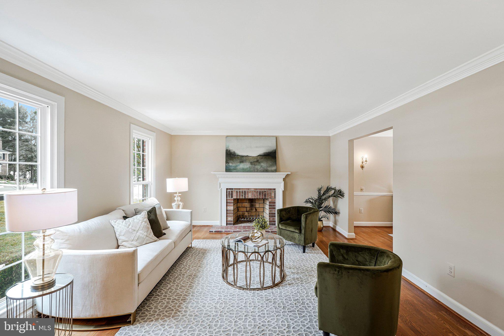 COLVIN RUN ESTATES - Residential