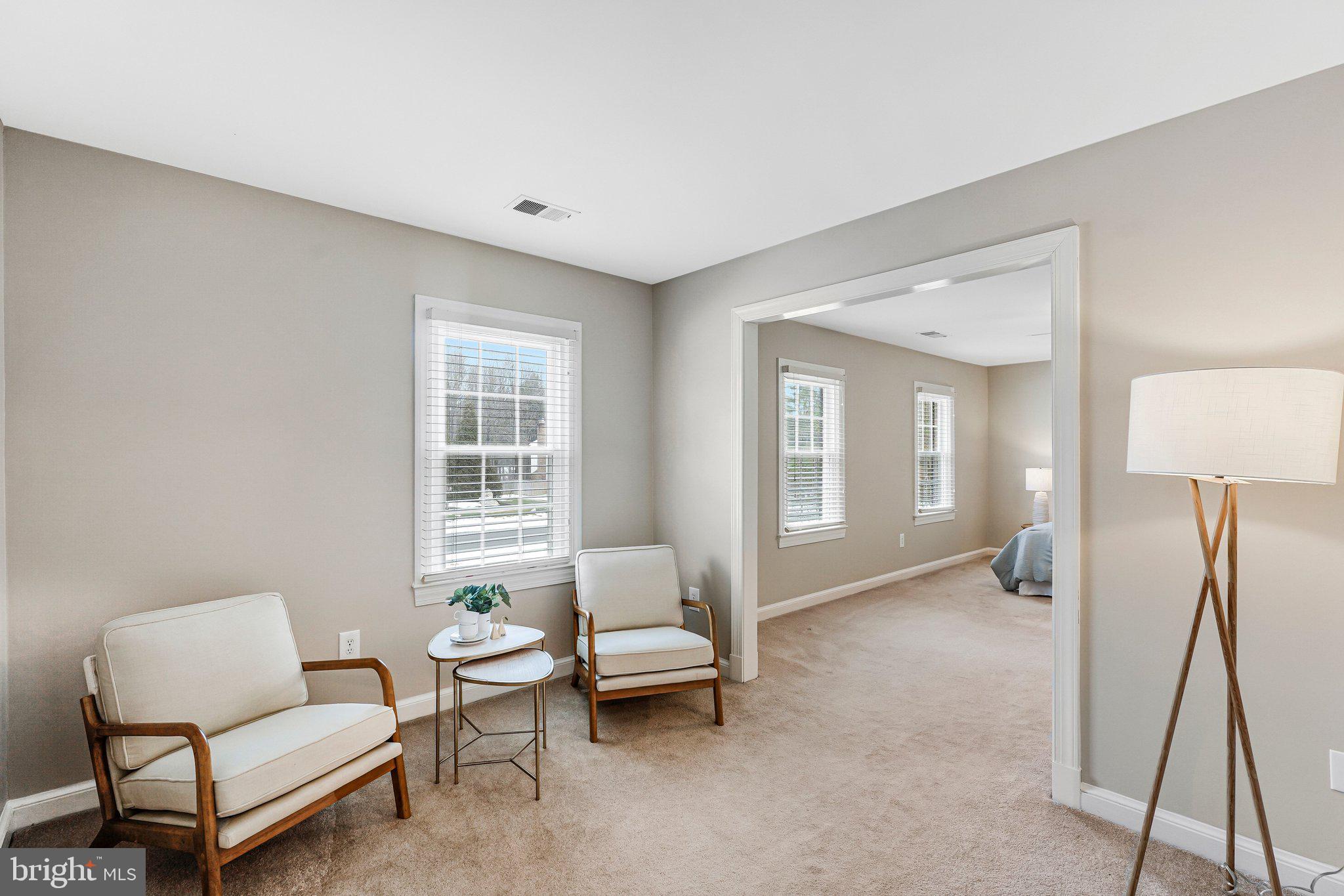 COLVIN RUN ESTATES - Residential