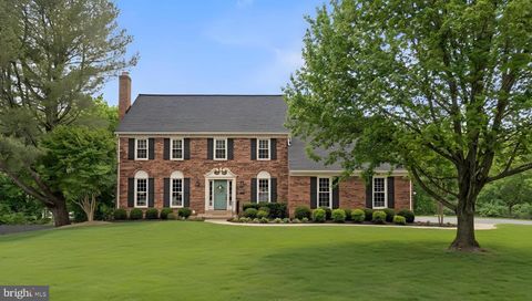 10500 MOUNT SUNAPEE RD. VIENNA VA 22182