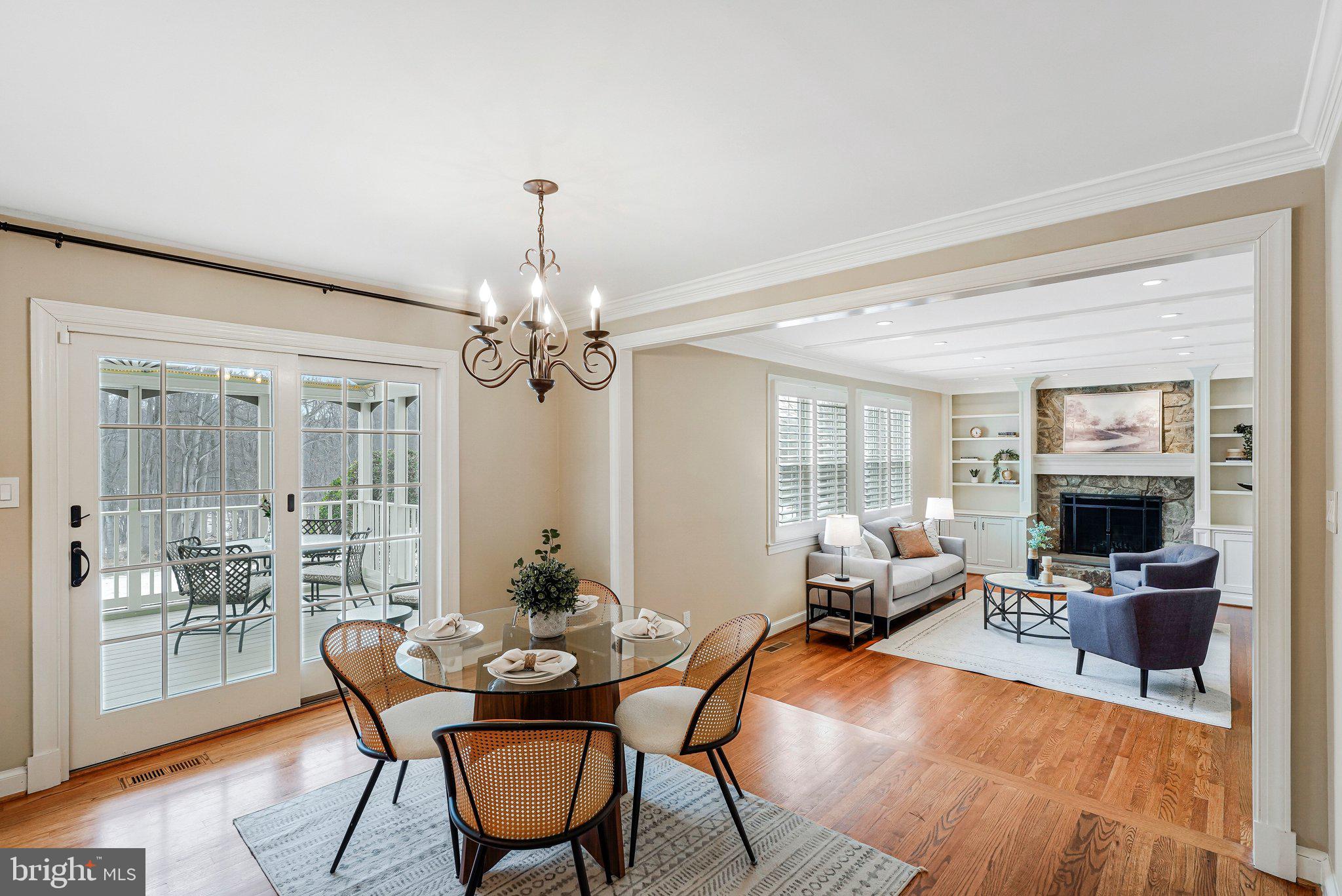 COLVIN RUN ESTATES - Residential