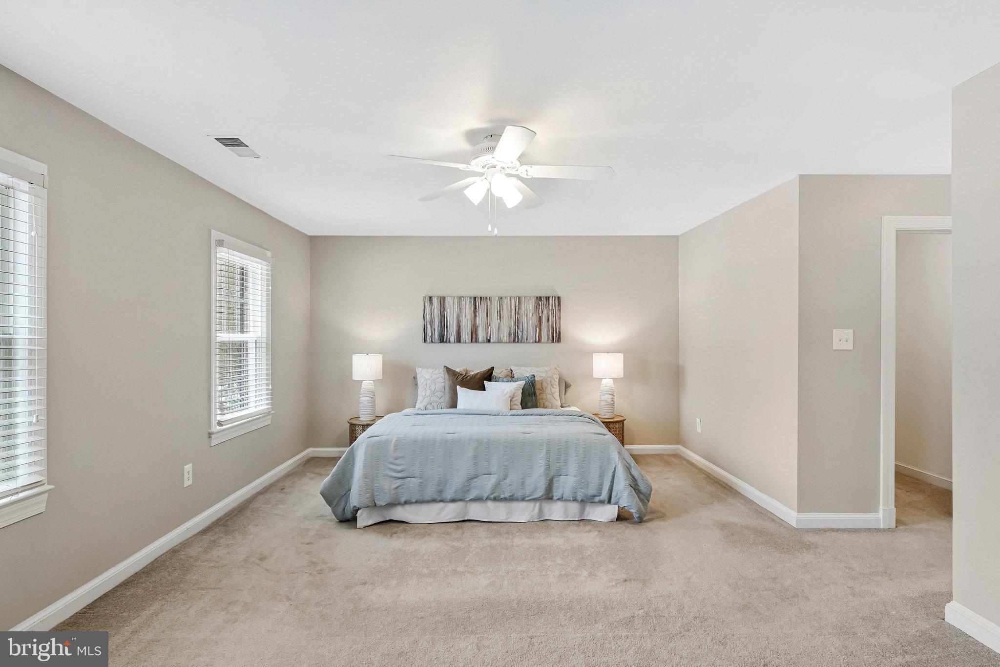 COLVIN RUN ESTATES - Residential