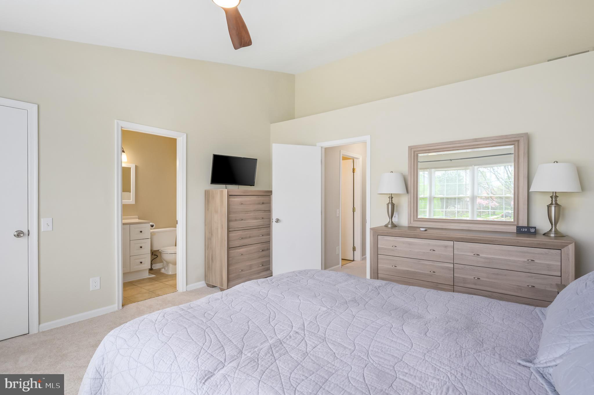 EXETER - Residential