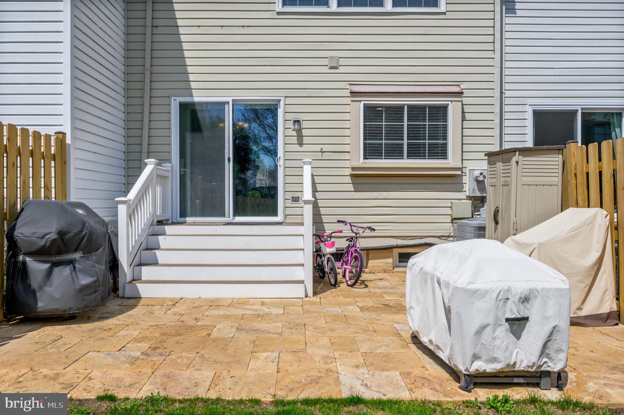 EXETER - Residential