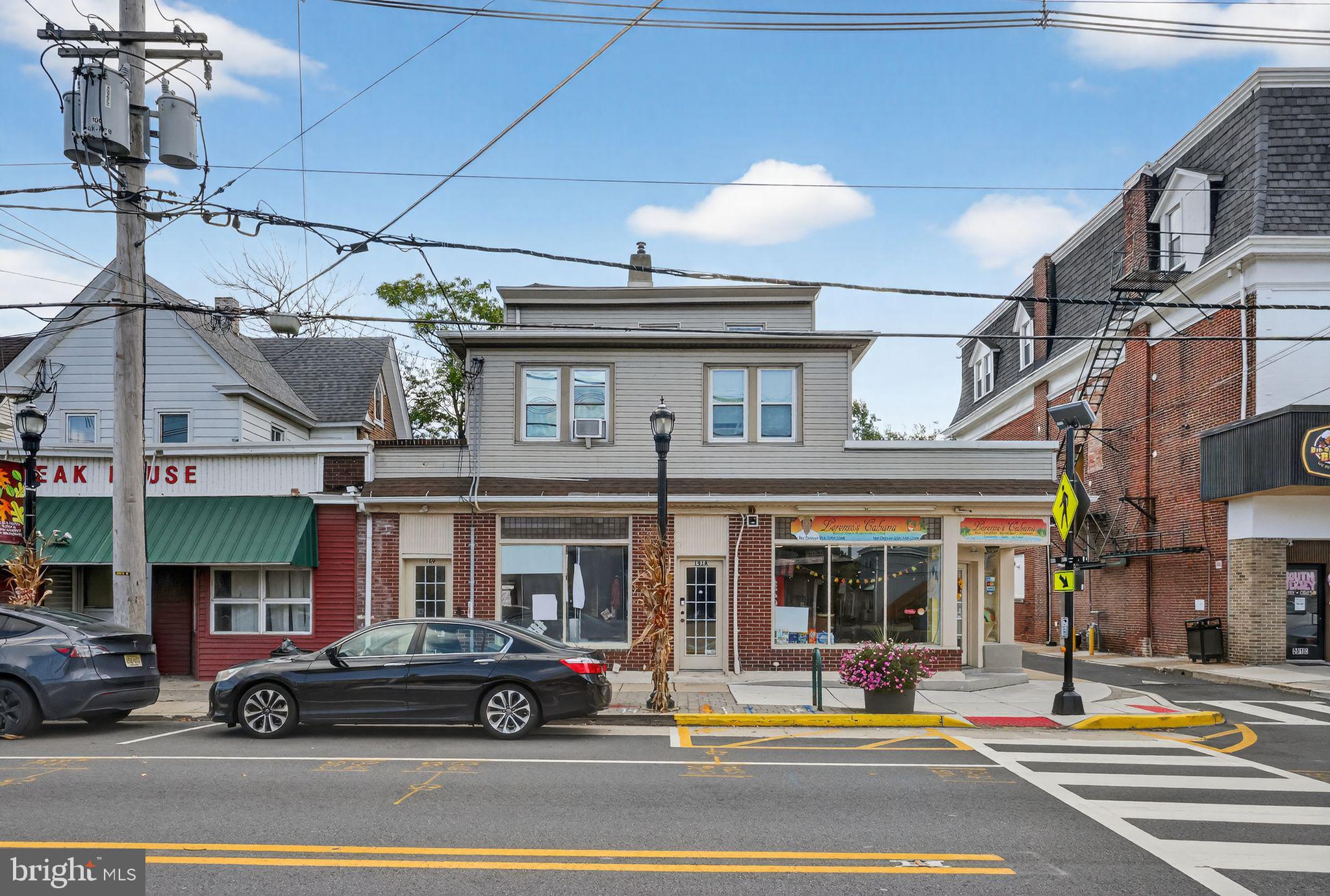 189 BROADWAY 191 R