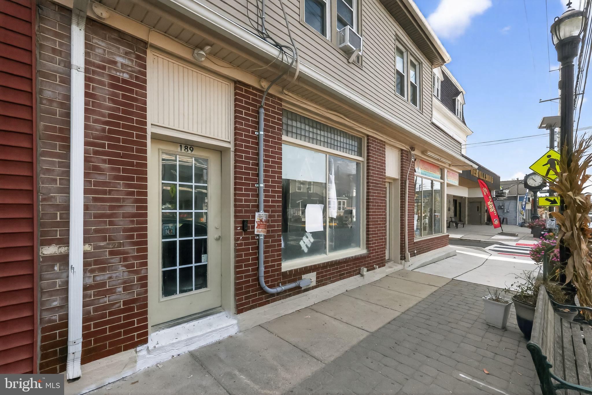 189 BROADWAY 191 R