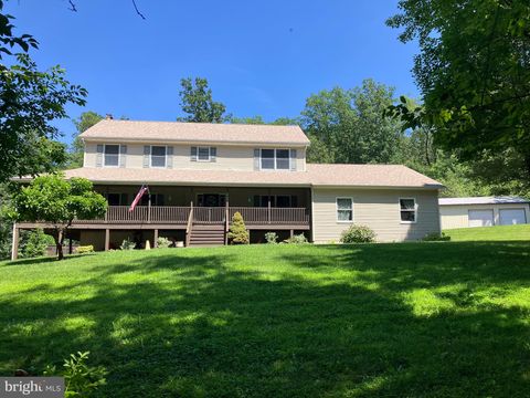 3700 LEHNENBERG ROAD RIEGELSVILLE PA 18077