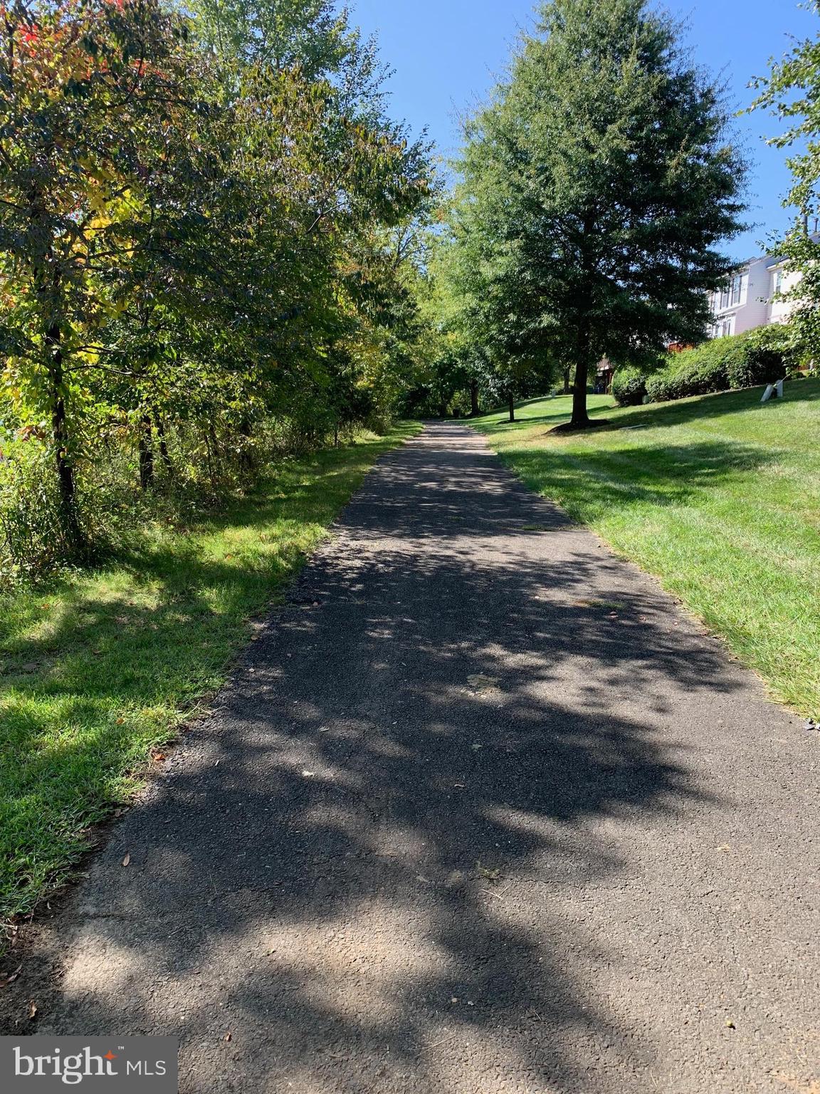 NORTHLAKE - Residential Lease