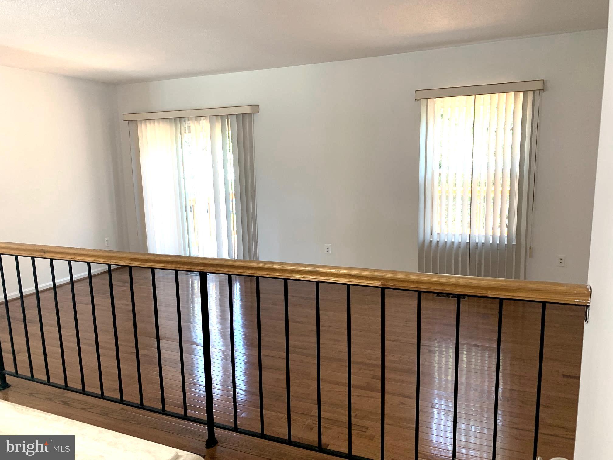 NORTHLAKE - Residential Lease