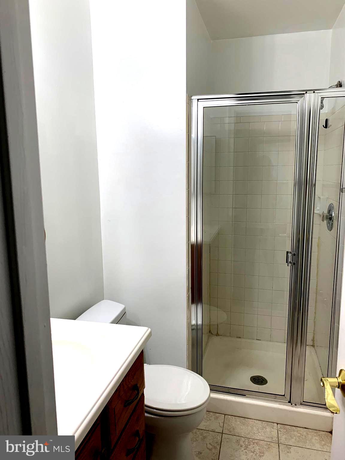 NORTHLAKE - Residential Lease