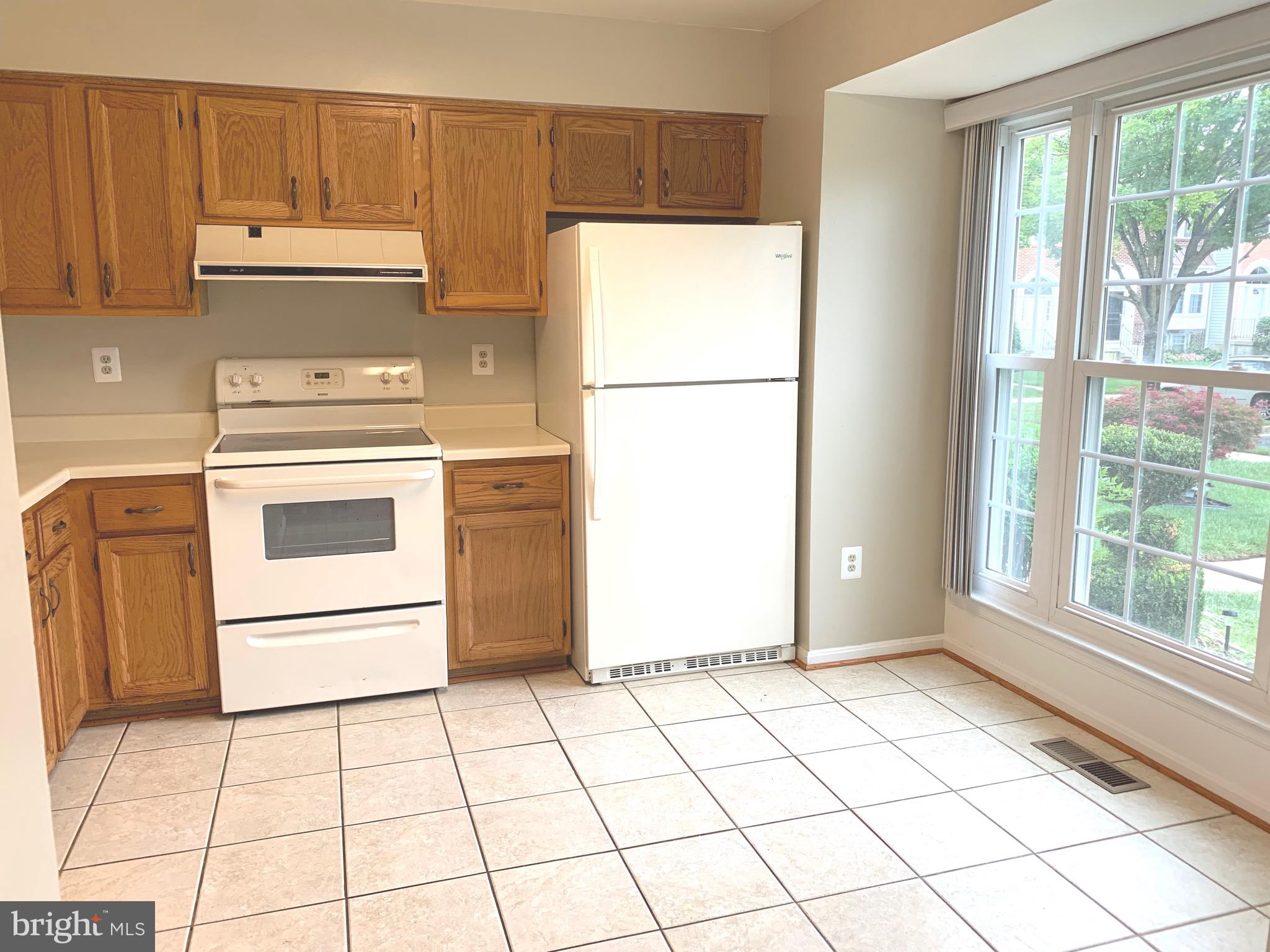 NORTHLAKE - Residential Lease