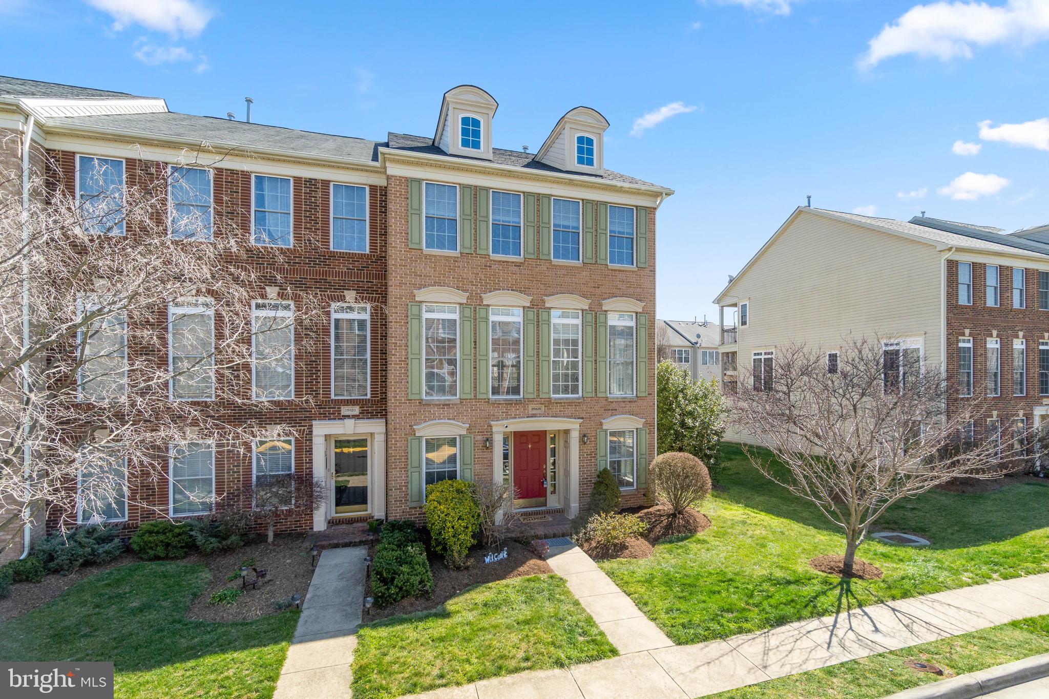 SOUTH VILLAGE - Residential