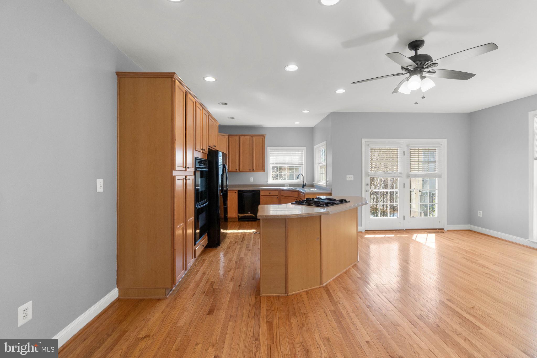 SOUTH VILLAGE - Residential