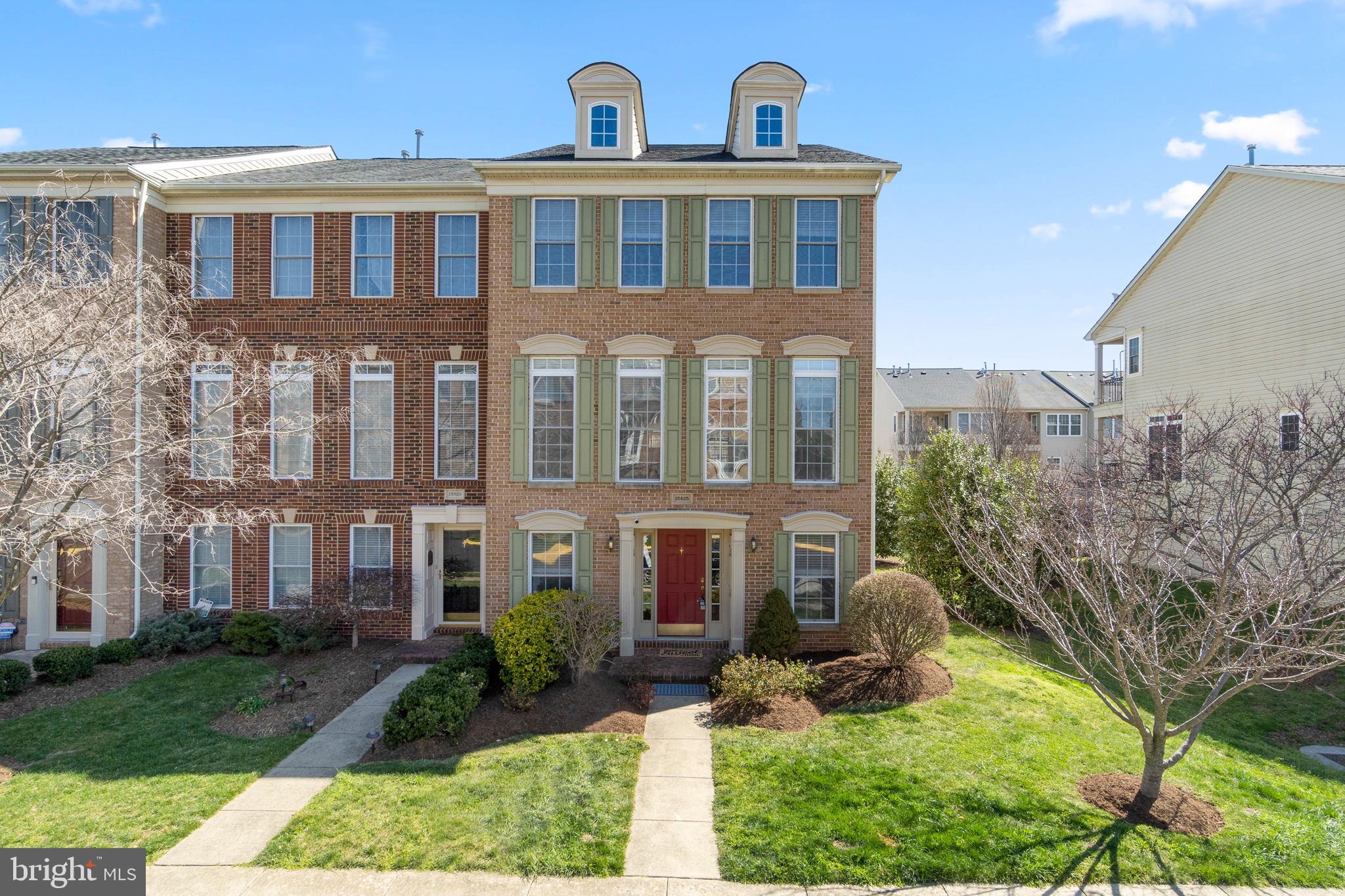 SOUTH VILLAGE - Residential