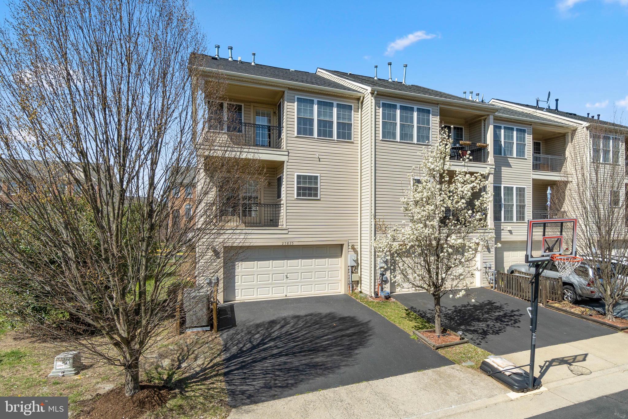 SOUTH VILLAGE - Residential