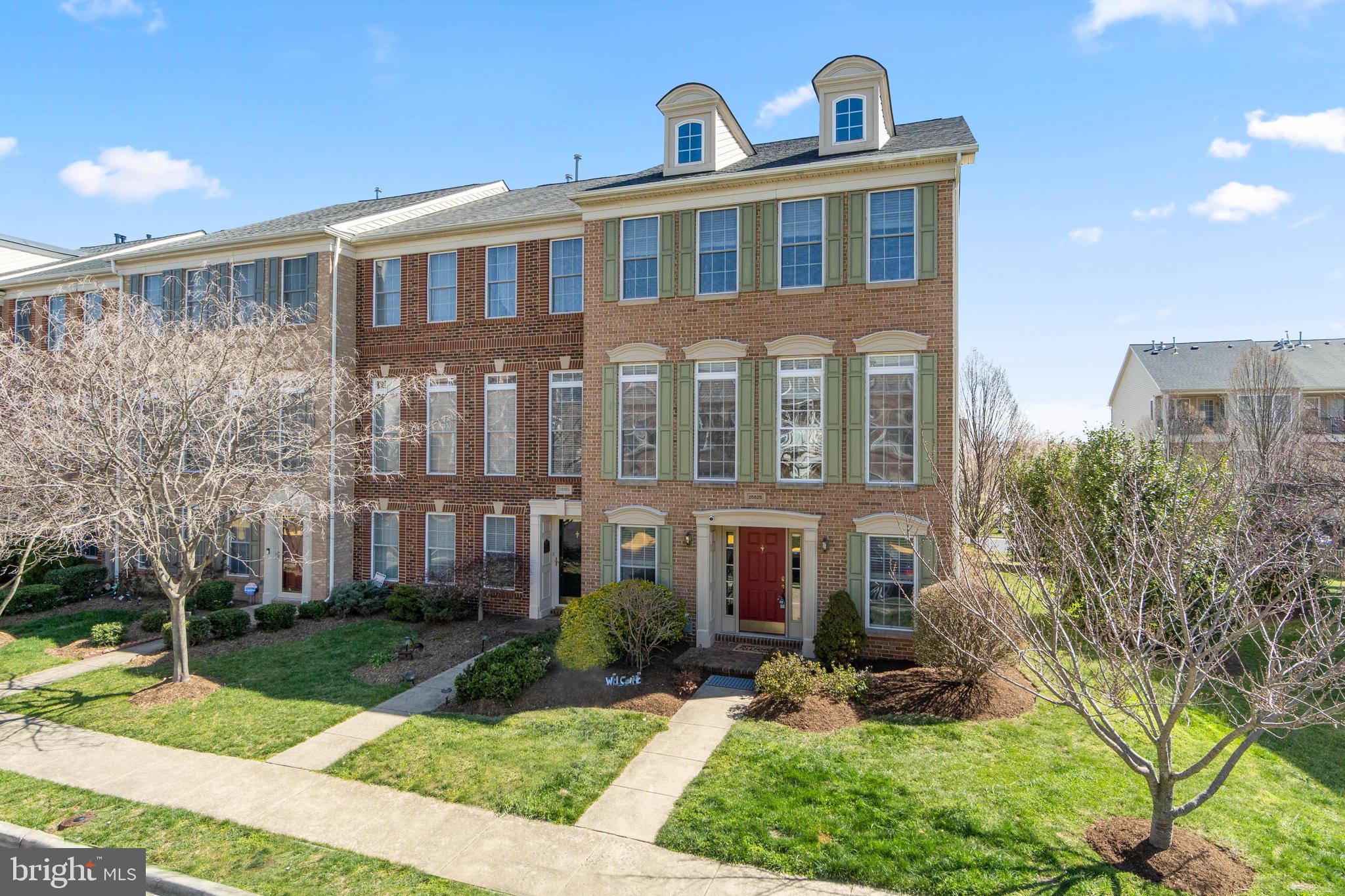 SOUTH VILLAGE - Residential