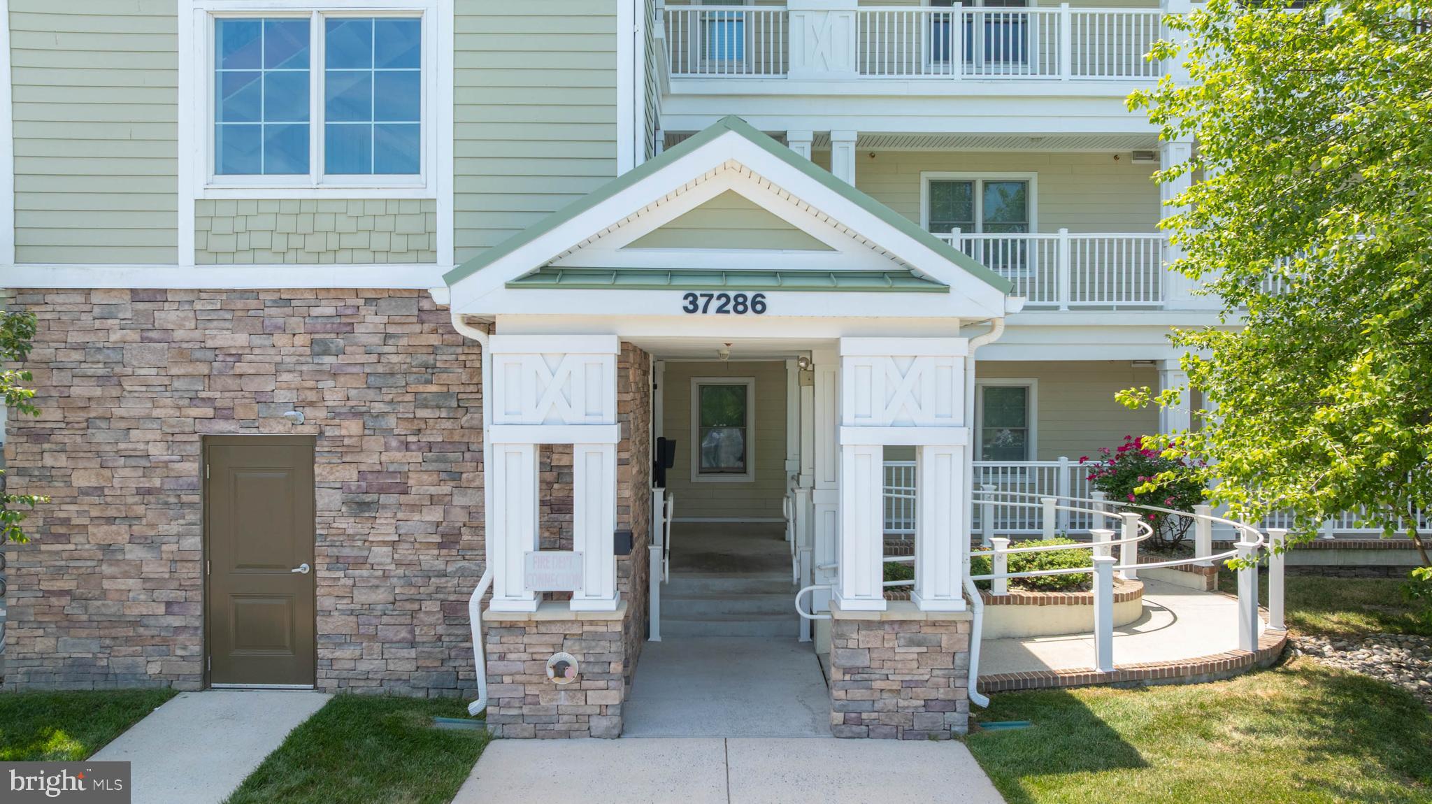 37286 LIGHTHOUSE ROAD 206