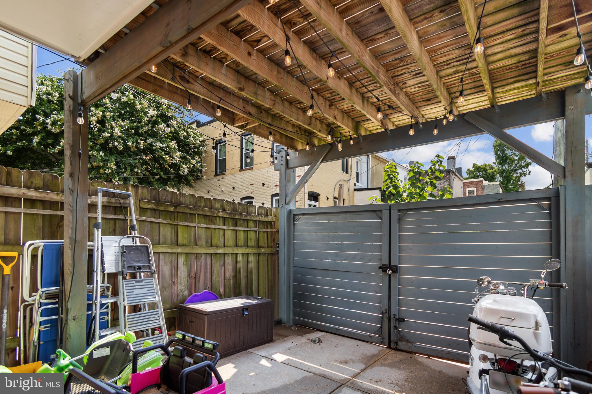PATTERSON PARK - Residential Lease