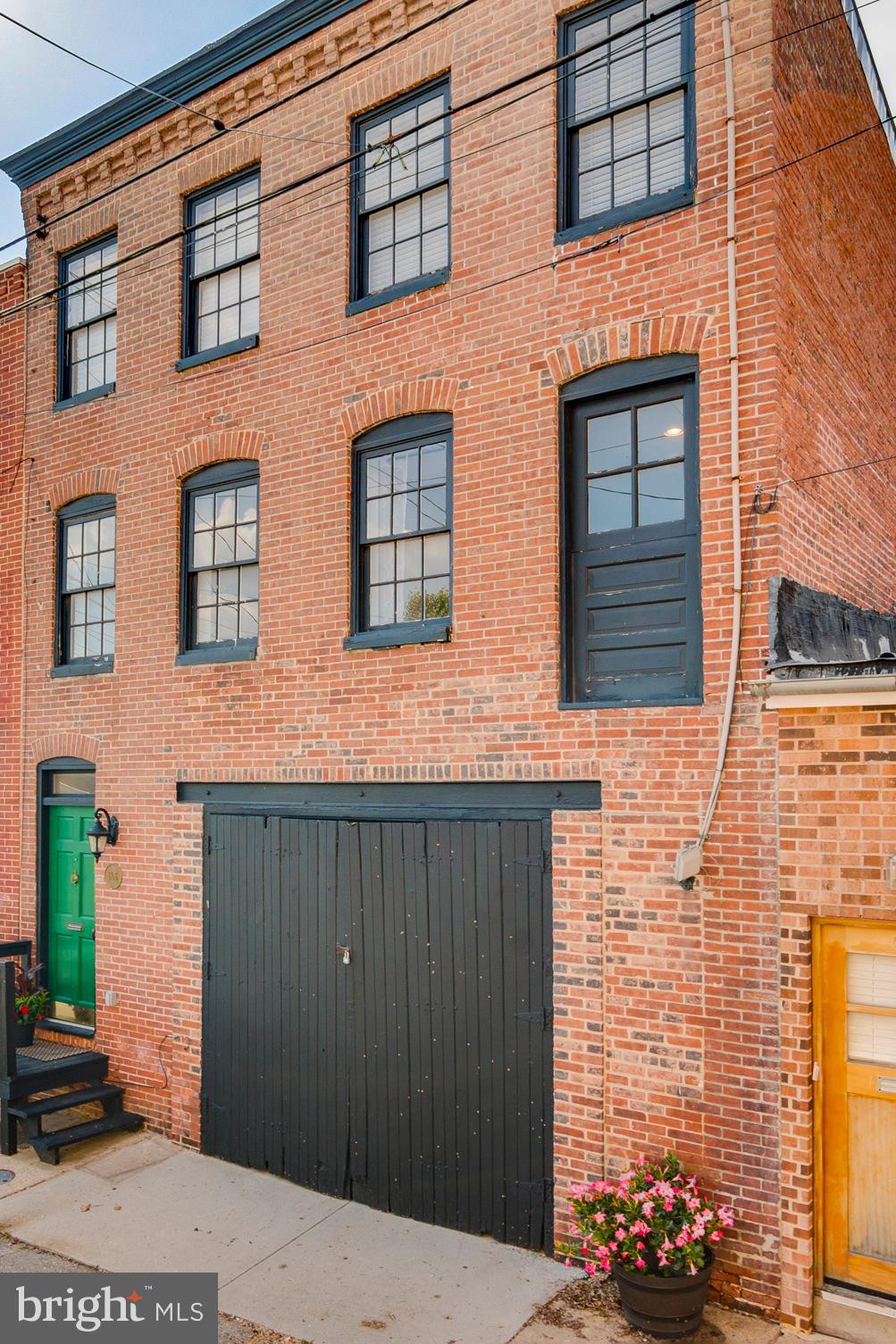 RIDGELY'S DELIGHT - Residential