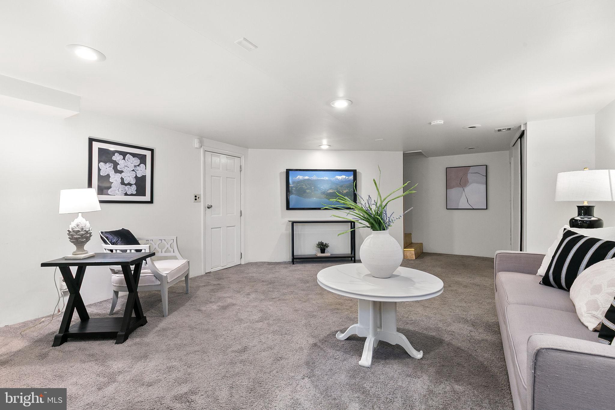 LOCH RAVEN VILLAGE - Residential