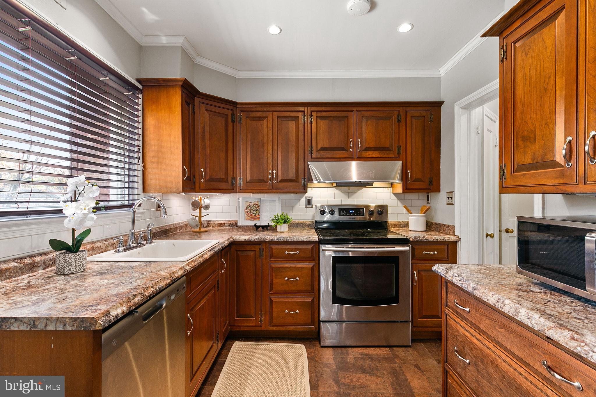 LOCH RAVEN VILLAGE - Residential