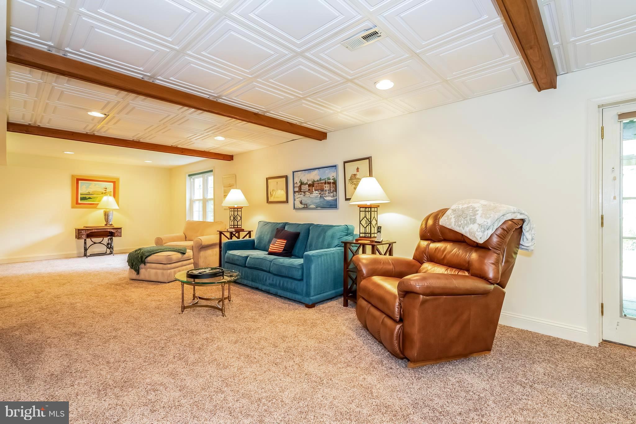 FAIRLAND ACRES - Residential