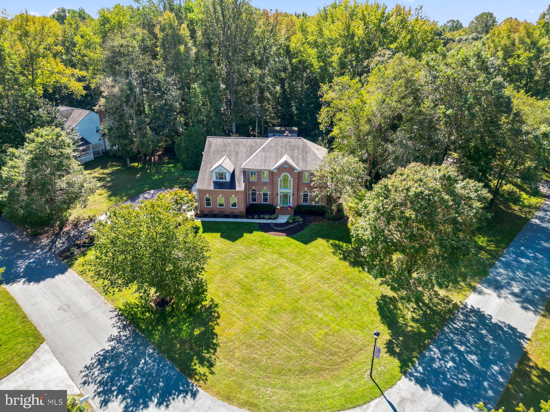 TALL OAKS - Residential