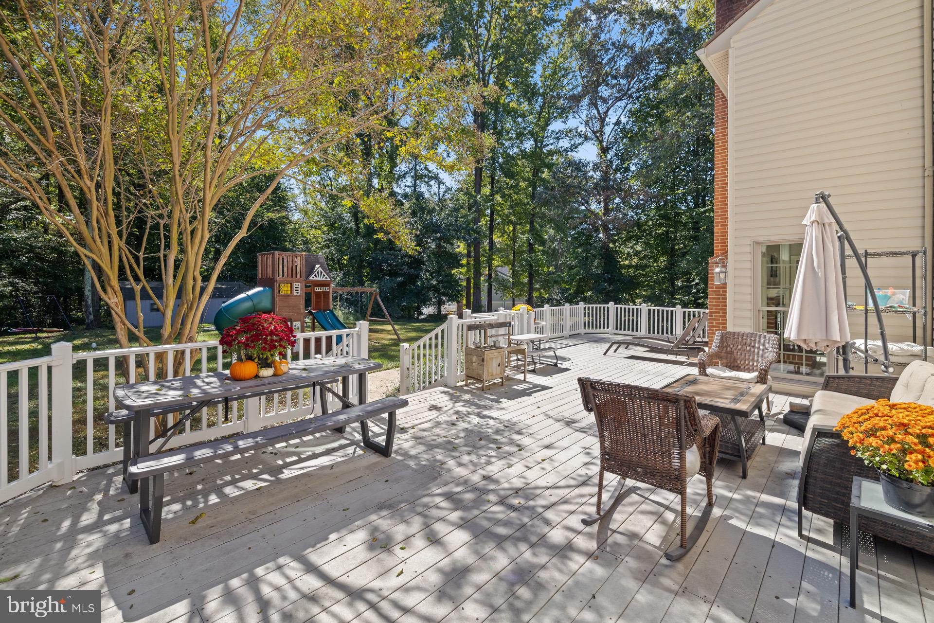 TALL OAKS - Residential