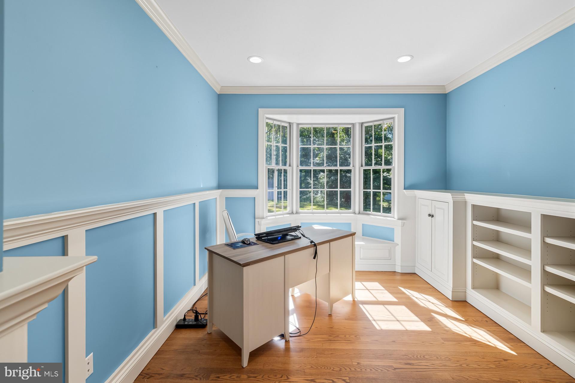 TALL OAKS - Residential