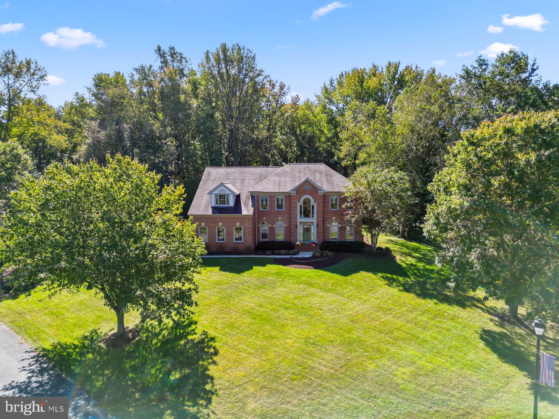 TALL OAKS - Residential