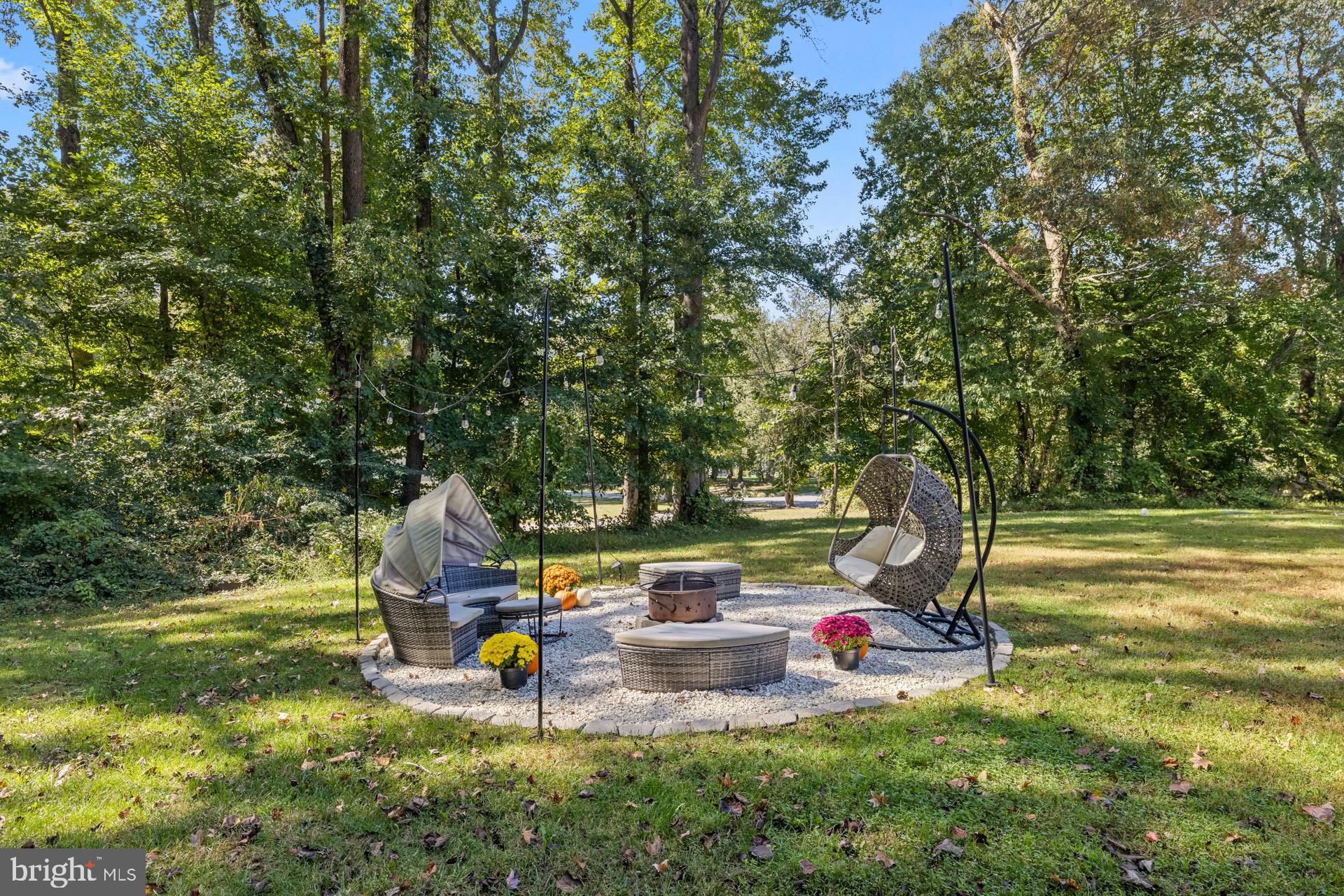 TALL OAKS - Residential