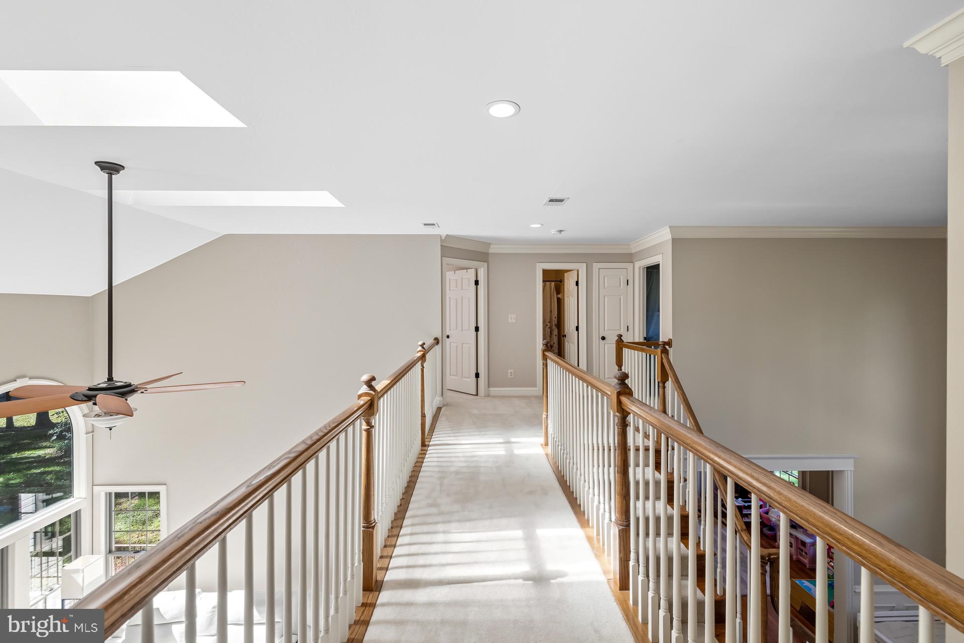 TALL OAKS - Residential