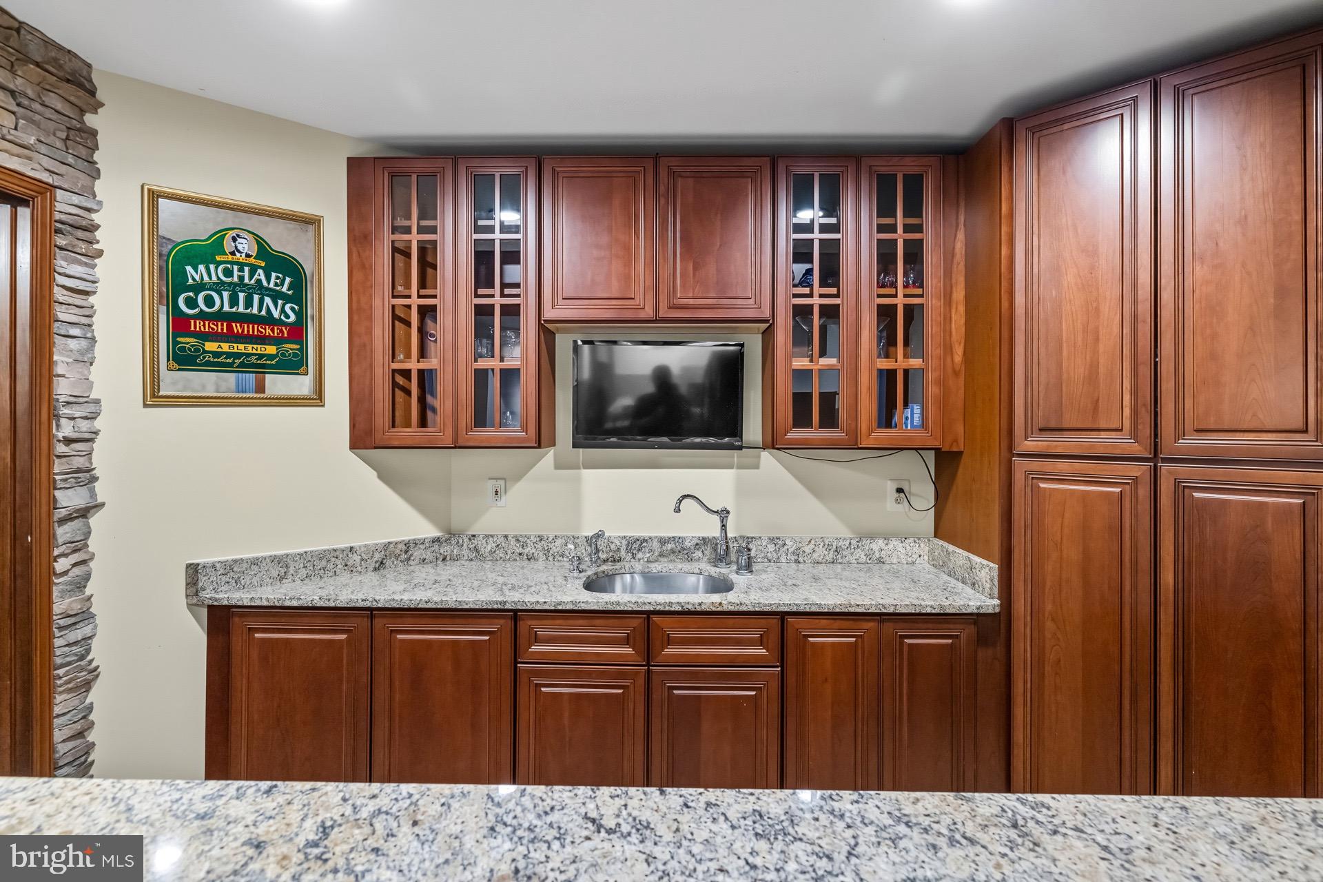 TALL OAKS - Residential