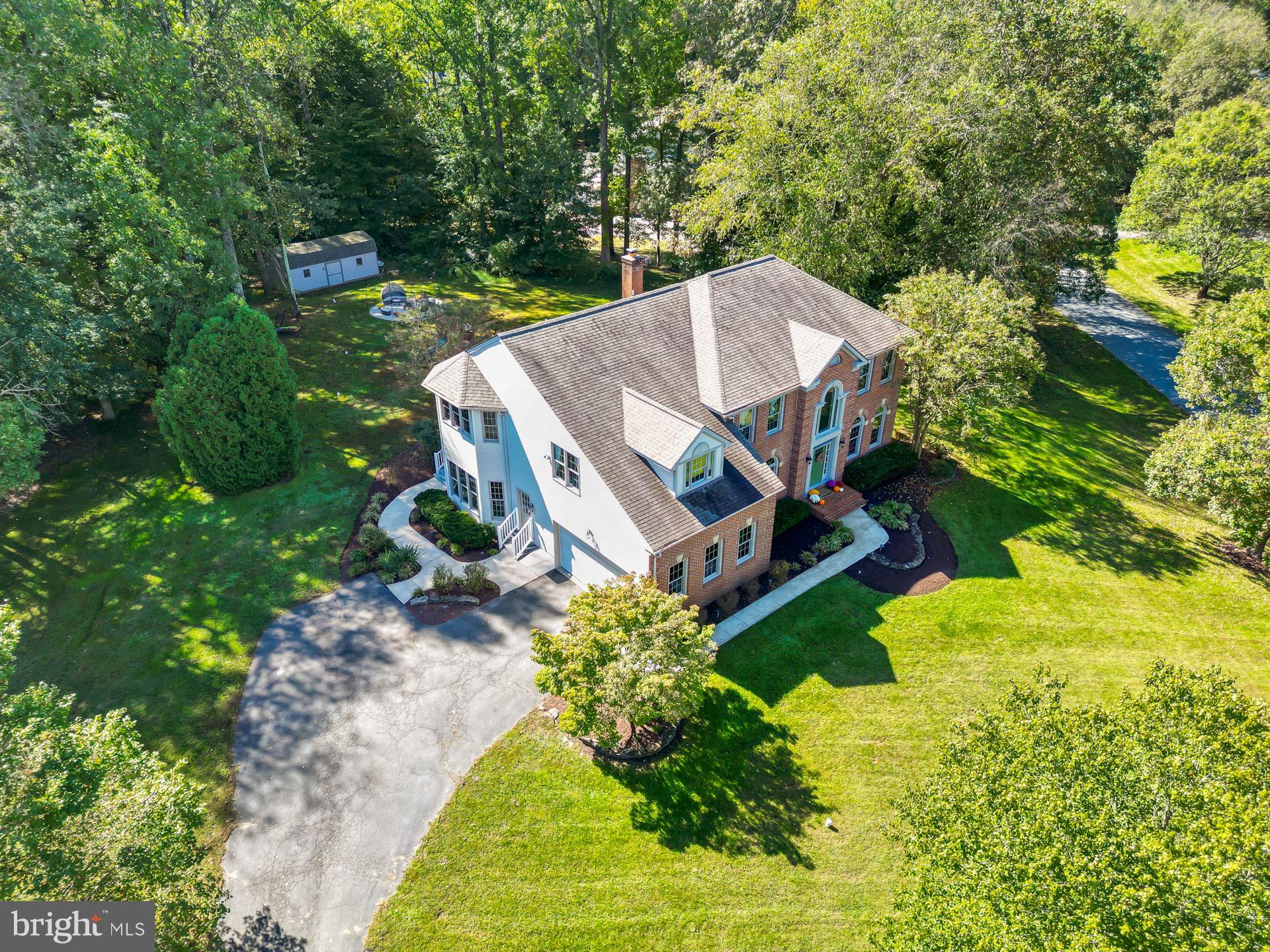 TALL OAKS - Residential