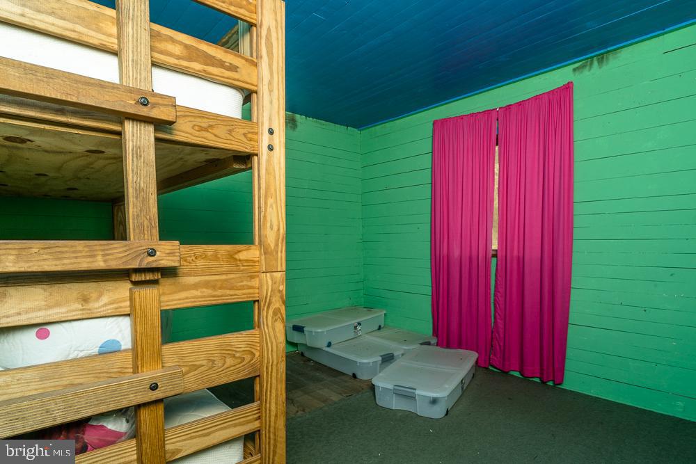 NONE AVAILABLE - Land